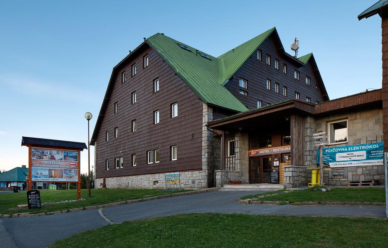 Hotel Cervenohorske Sedlo Loucna nad Desnou Exterior foto